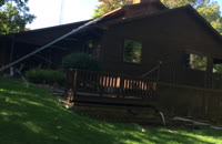   0 old antenna on the house 1  