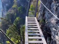 &nbsp;&nbsp;high walk.mp4 (29 MB)&nbsp;&nbsp;