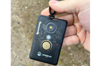 &nbsp;&nbsp;on lanyard in hand&nbsp;&nbsp;