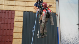 &nbsp;&nbsp;5 Rescue Past Knots - The EASY Way-IRATA Rope Access Level 3 Technique.mp4 (87 MB)&nbsp;&nbsp;