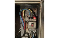 &nbsp;&nbsp;red warning light&nbsp;&nbsp;