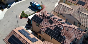 Vertical Bifacial Arrays.mp4 (52 MB)